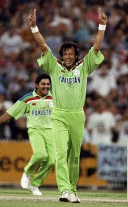پاکستان نے سب سے زیادہ بین الاقوامی میچز عمران خان کی قیادت میں جیتے ہیں، 14 ٹیسٹ اور 75 ون ڈے مقابلے  (تصویر: Getty Images)