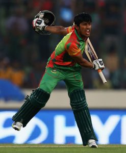 میچ کی پہلی گیند پر محمد شہزاد کی وکٹ اور آخری گیند پر انعام الحق کا چھکا، آج سب کچھ بنگلہ دیش کے حق میں ہوا (تصویر: ICC)
