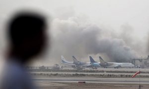 کراچی ایئرپورٹ پر حملے نے پاکستان میں بین الاقوامی کرکٹ کی واپسی کو مزید کئی سالوں کے لیے دھکیل دیا ہے (تصویر: AFP)