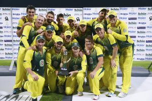آسٹریلیا نے پاکستان کے خلاف مسلسل چوتھی ون ڈے سیریز جیتی، جن میں سے یہ تیسرا کلین سویپ بھی تھا (تصویر: Getty Images) 