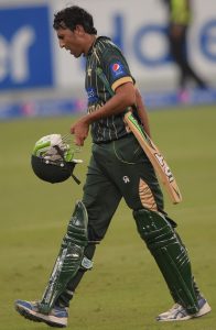 پاکستان مسلسل پانچ ون ڈے مقابلوں میں شکست کے بعد بالآخر جیتنے میں کامیاب ہوا (تصویر: AFP) 
