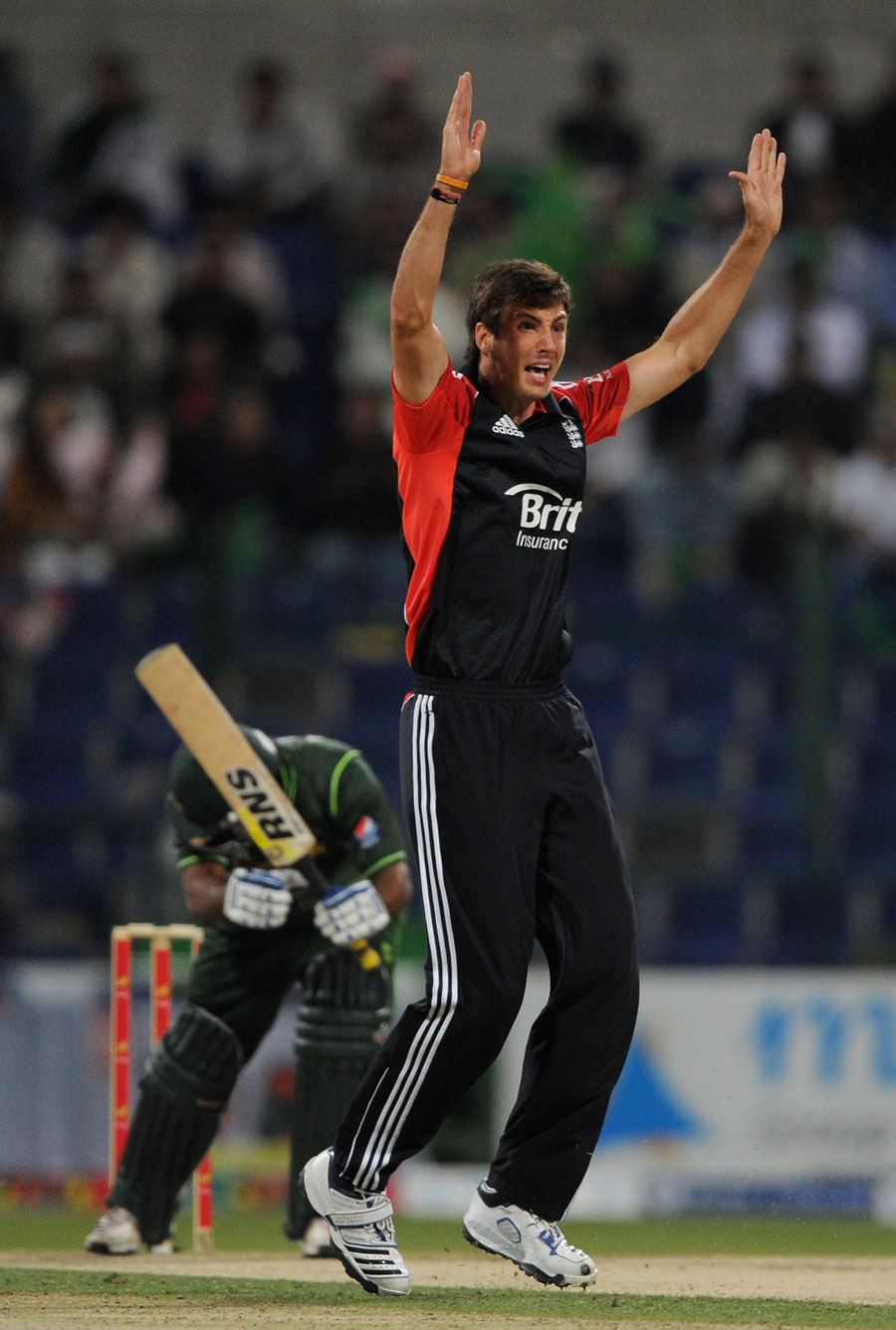 اسٹیون فن کی عمدہ گیند بازی پاکستانی بلے بازوں کے لیے کافی ثابت ہوئی (تصویر: Getty Images)